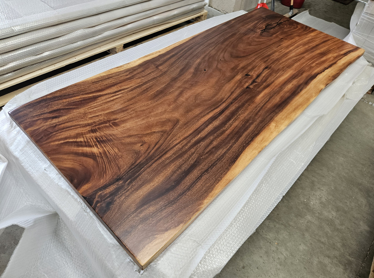 Table number 15 (211x95cm)