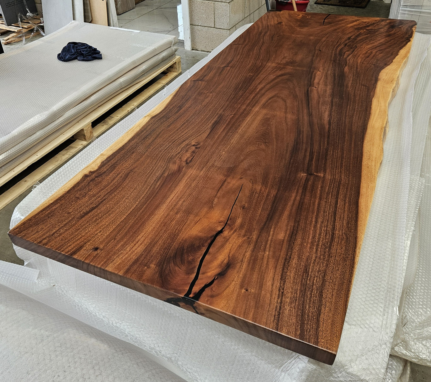 Table number 24 (245x97cm)
