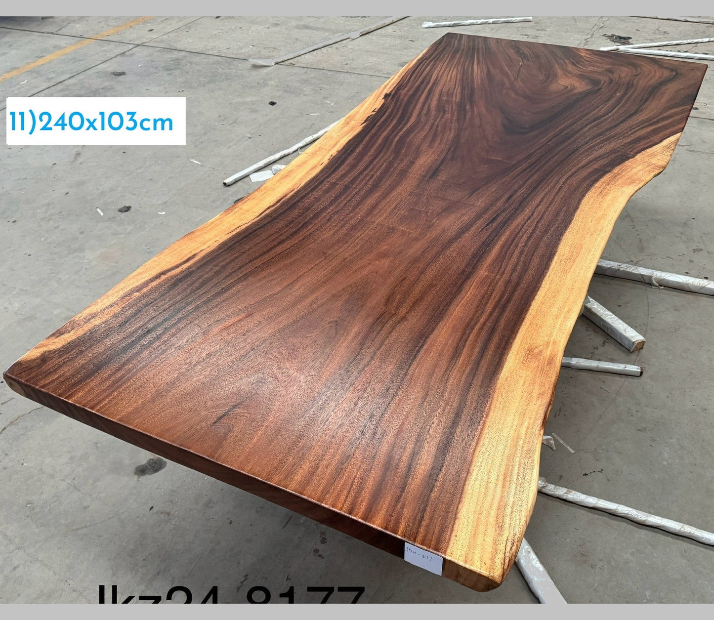 Table number 11 (240x103cm)