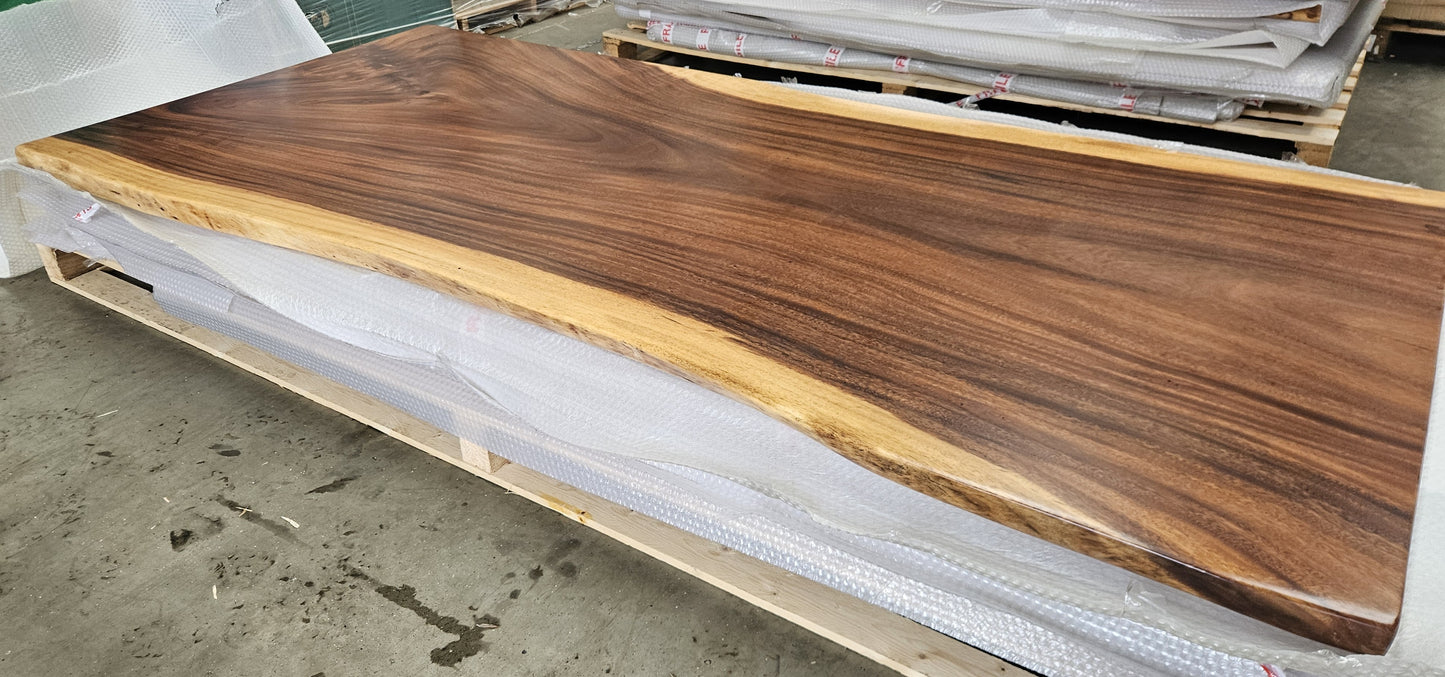 Table number 10 (240x110cm)