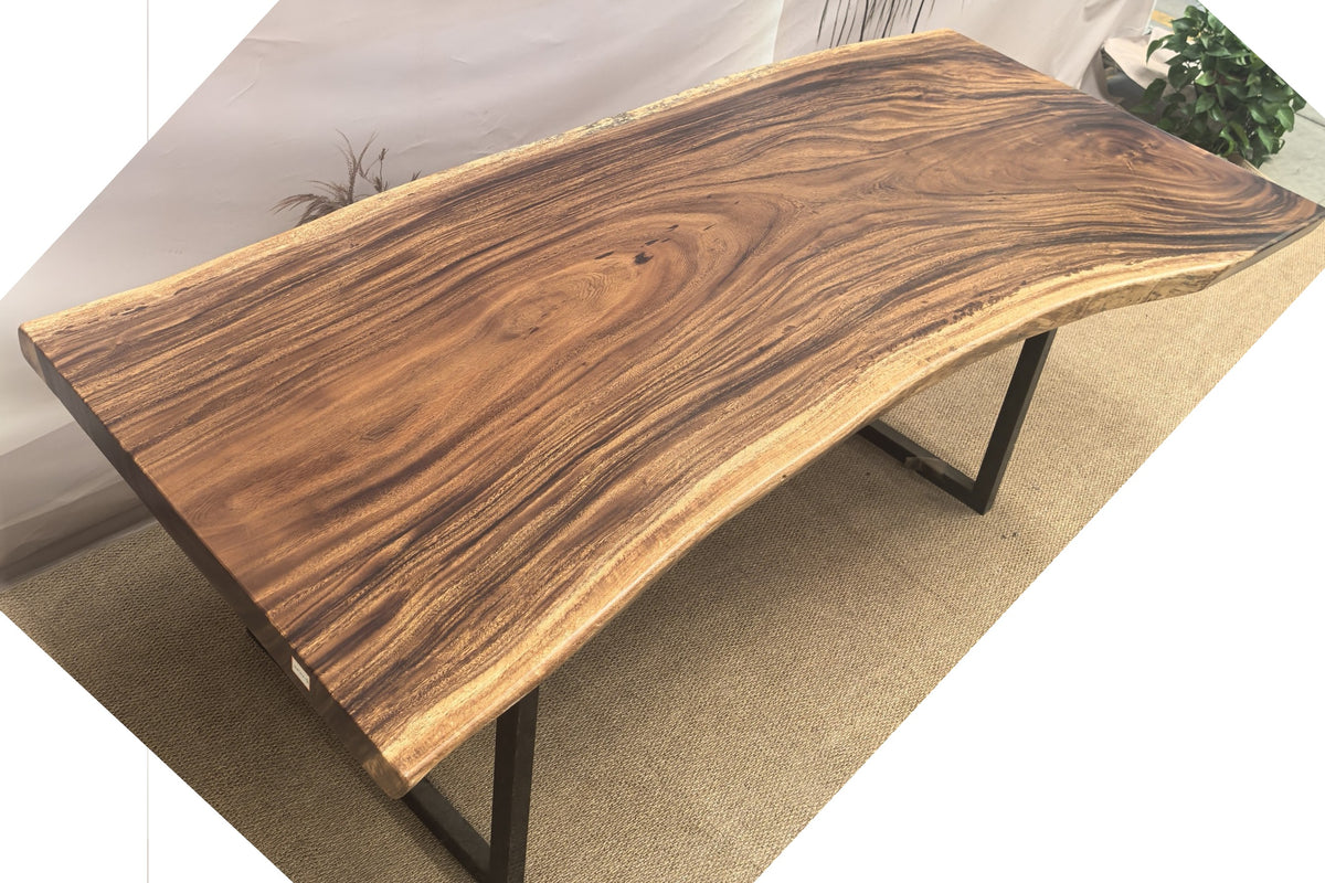 Table number 107 (216x89cm)