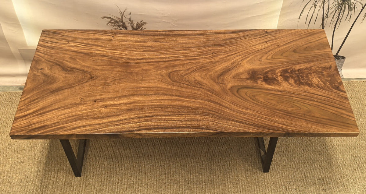 Table number 114 (200x90cm)