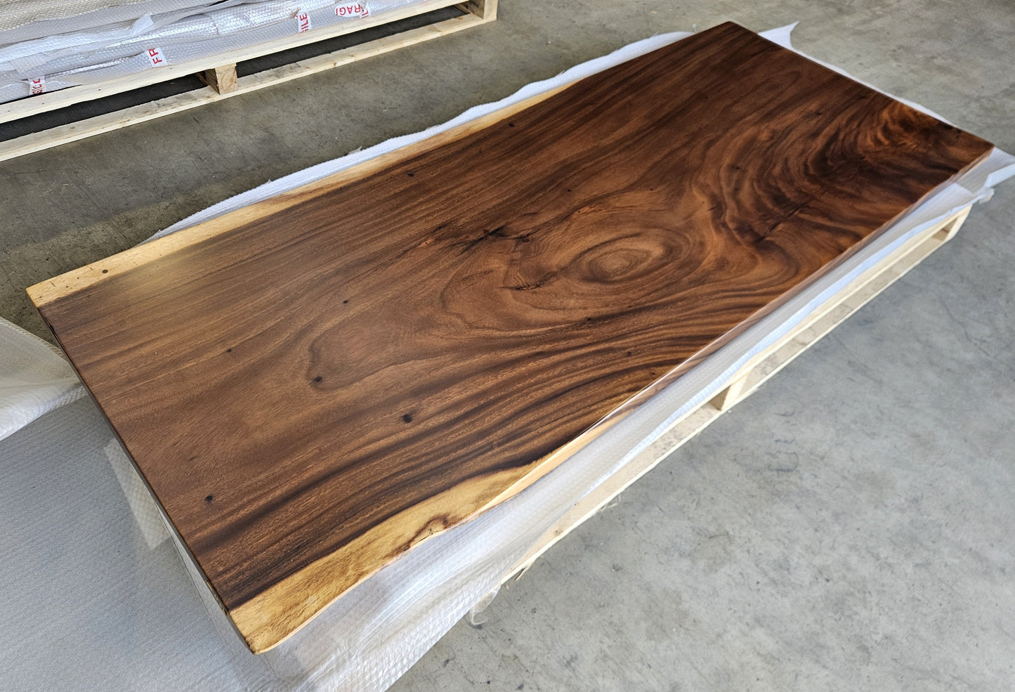 Table number 13 (246x100cm)