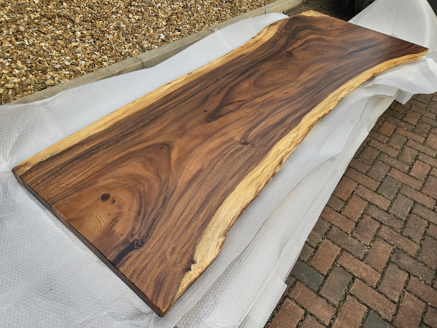 Table number 13 (270x95cm)