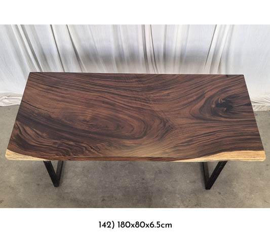 Table number 142 (180x80cm)