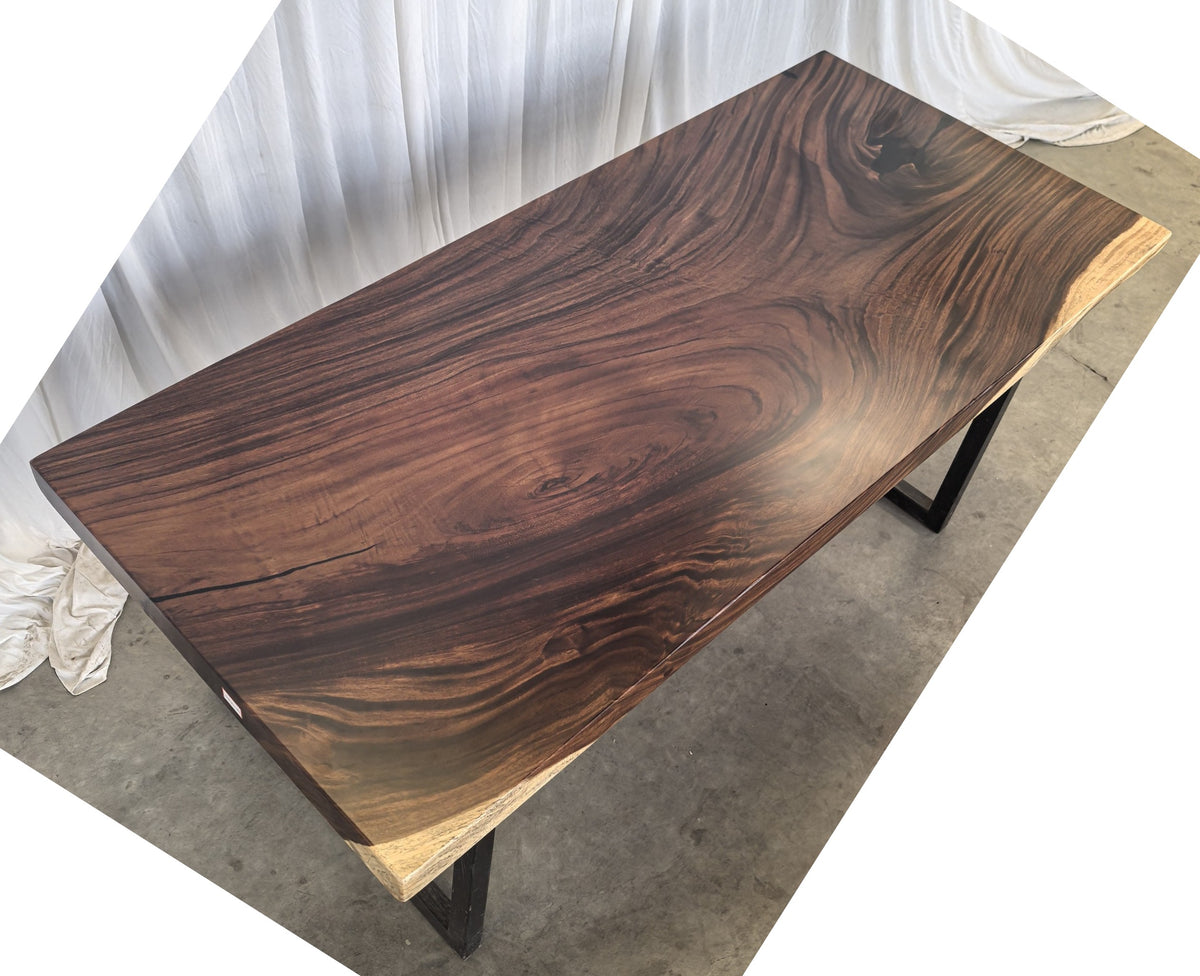 Table number 142 (180x80cm)