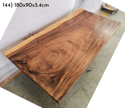 Table number 144 (180x90cm)