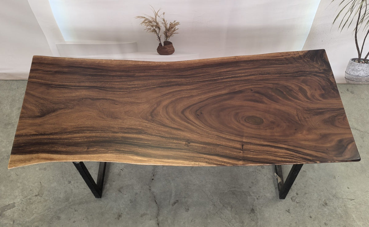 Table number 147 (200x83cm)