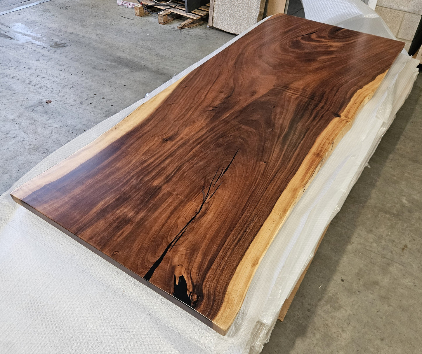 Table number 14 (250x102cm)