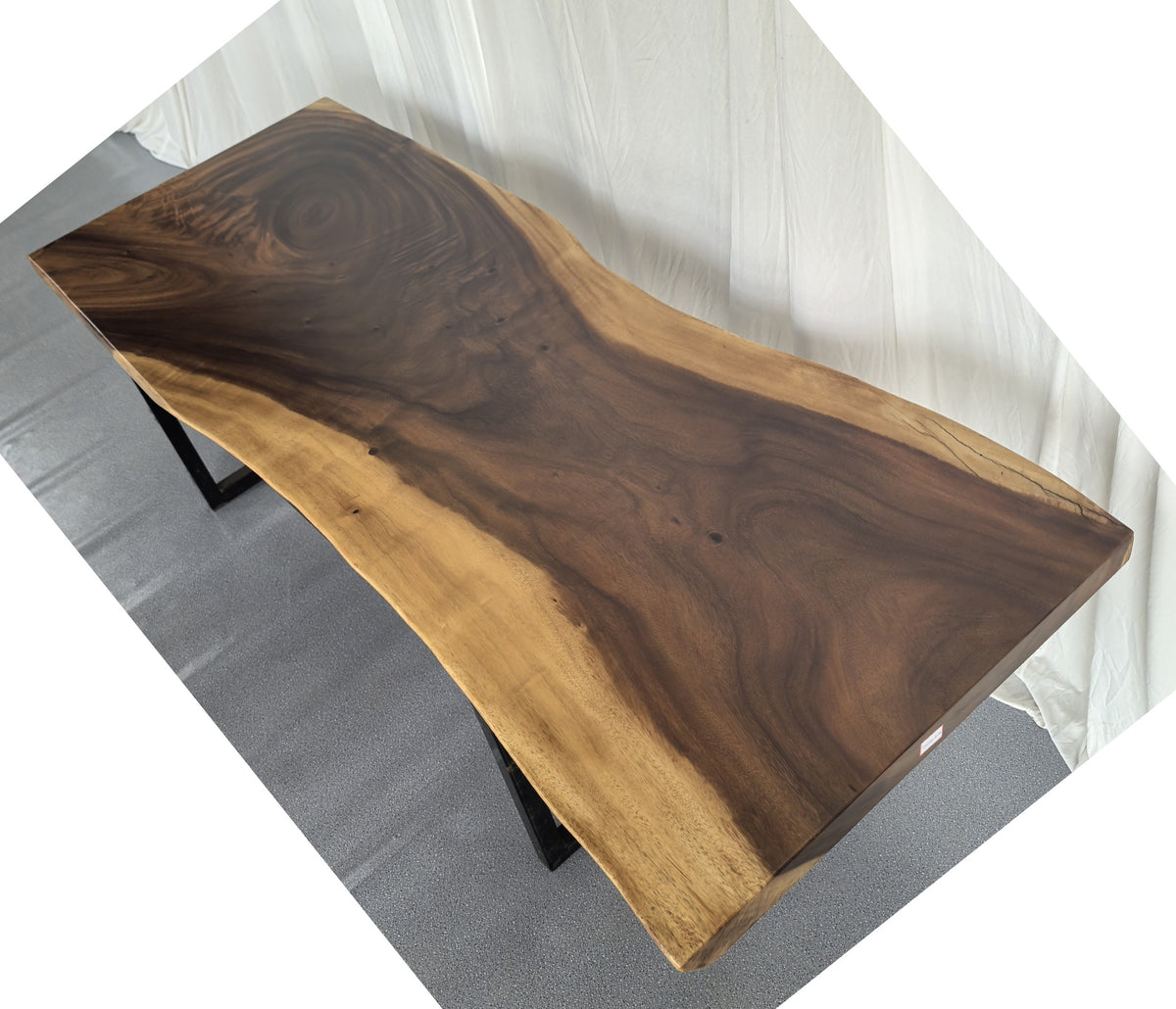 Table number 161 (208x75cm)