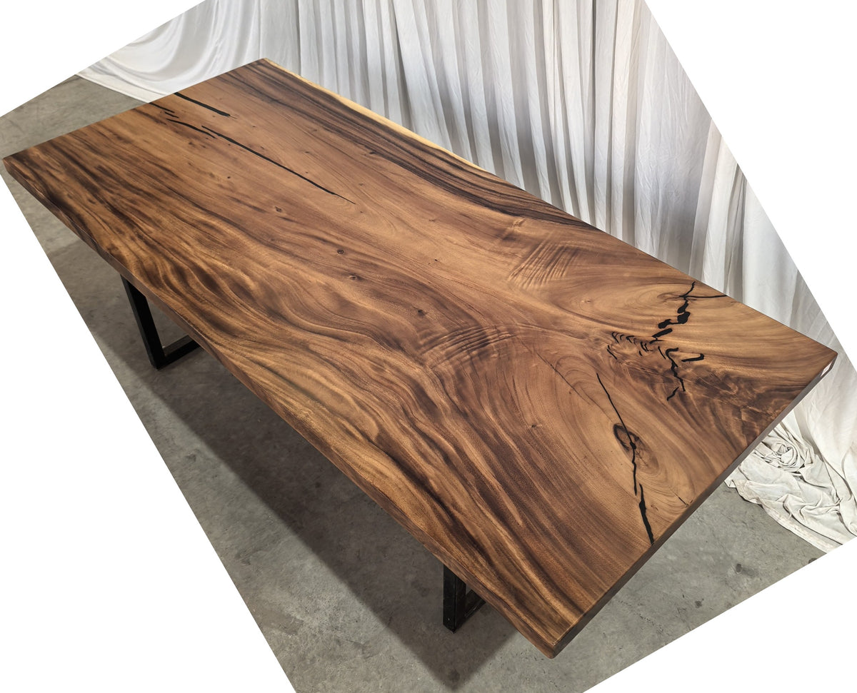 Table number 162 (210x94cm)