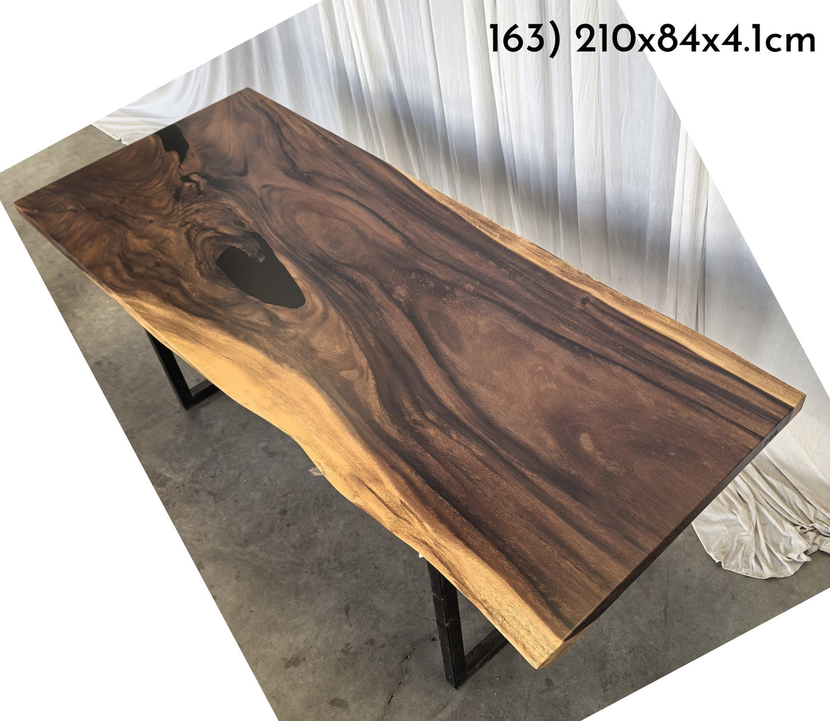 Table number 163 (210x84cm)