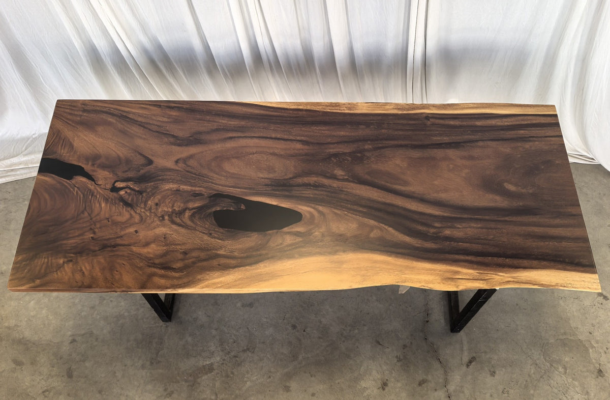 Table number 163 (210x84cm)