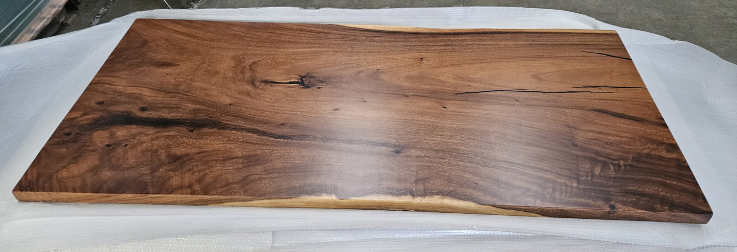 Table number 16 (207x92cm)