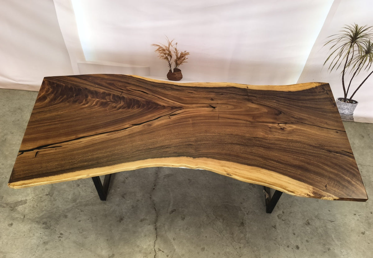 Table number 177 (222x94cm)