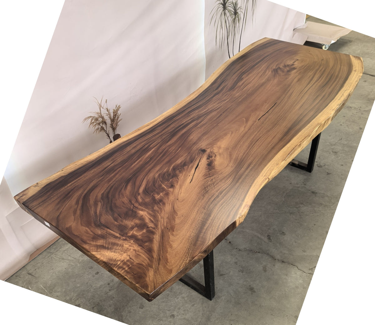 Table number 178 (235x84cm)
