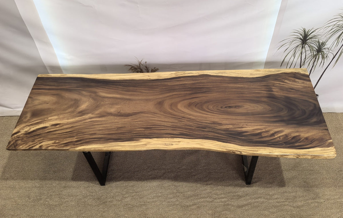 Table number 193 (245x86cm)
