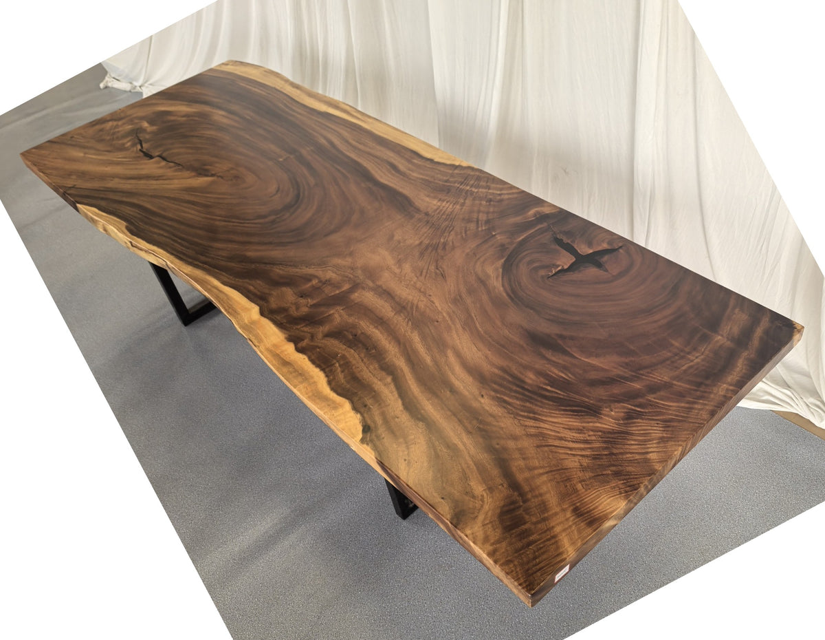 Table number 195 (249x90cm)