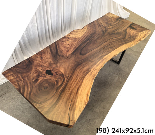 Table number 198 (241x92cm)