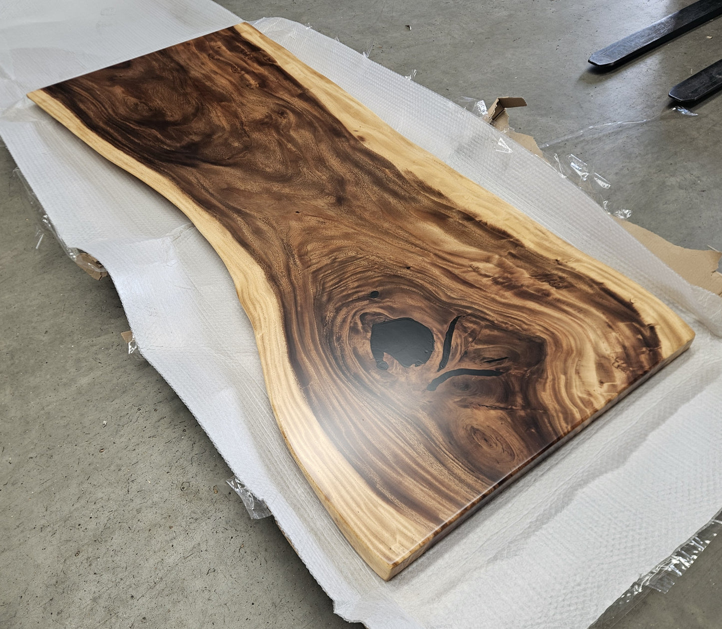 Table number 1 (198x88cm)