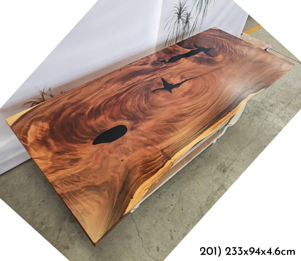 Table number 201 (233x94cm)