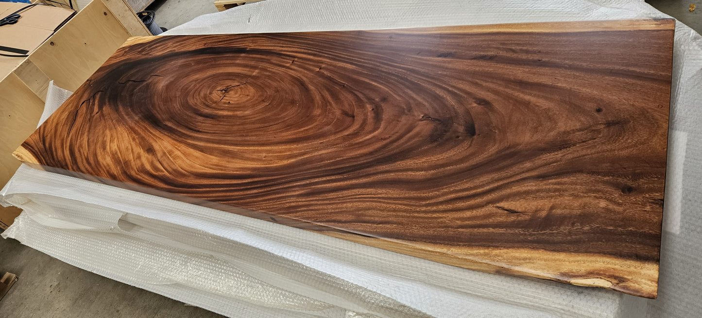 Table number 20 (234x82cm)