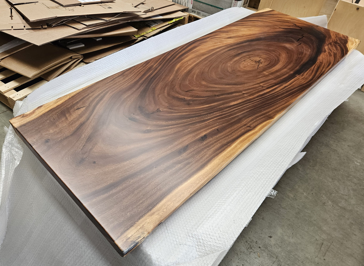 Table number 20 (234x82cm)