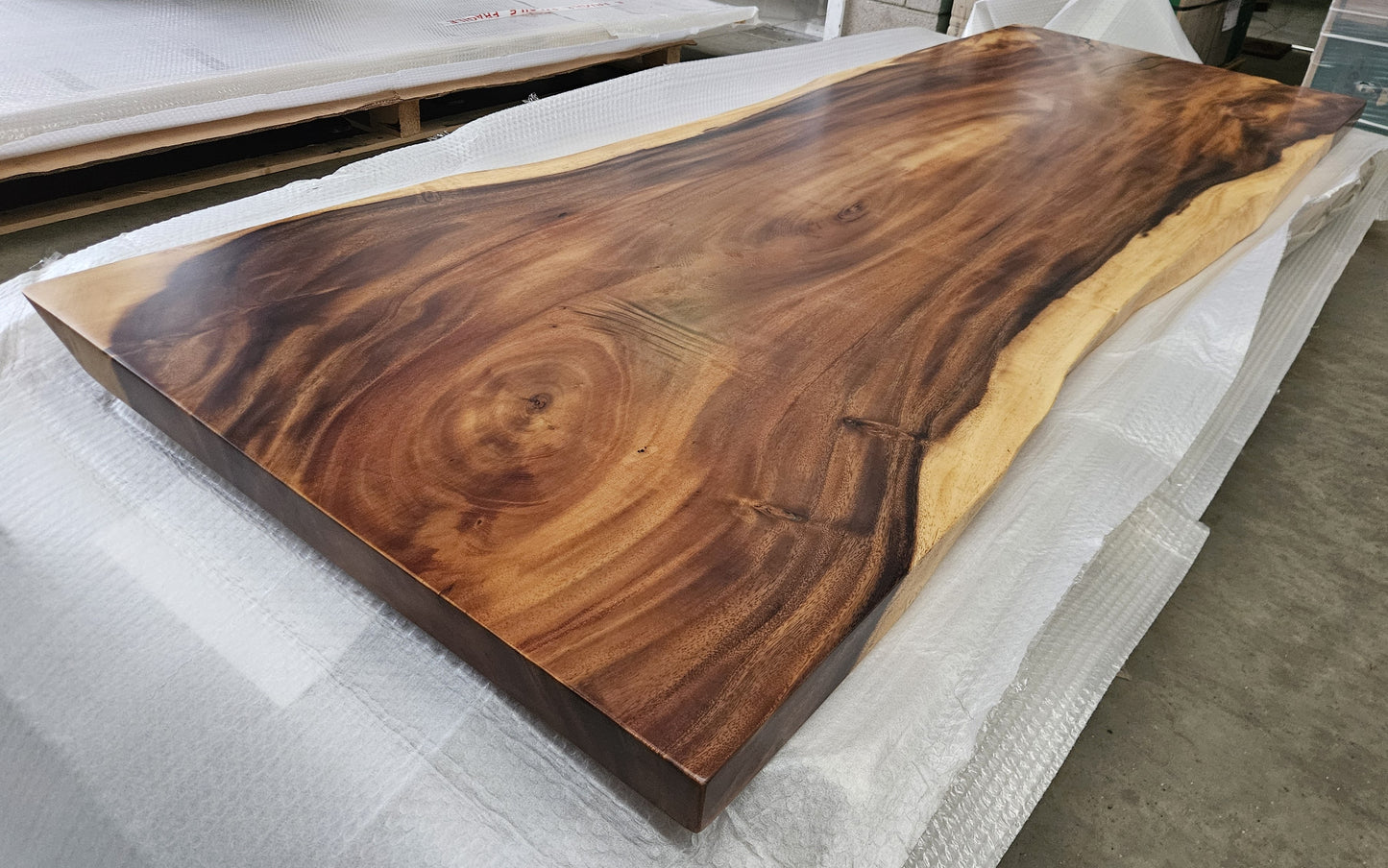 Table number 21 (265x91cm)