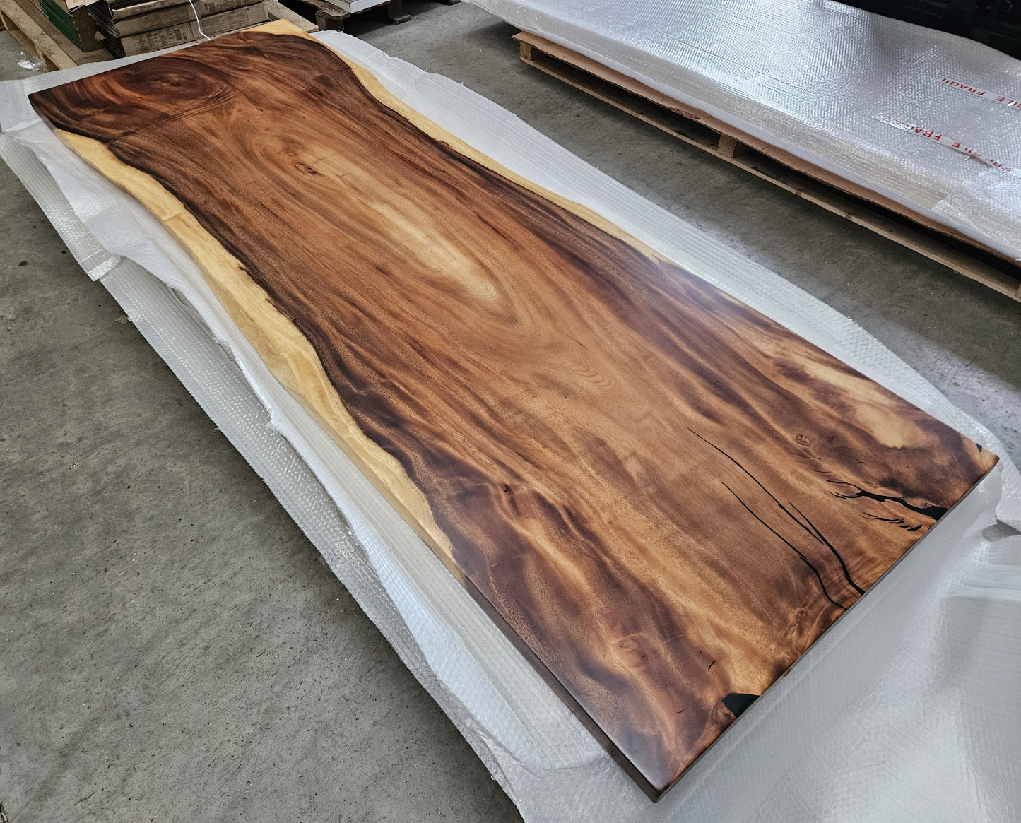 Table number 21 (265x91cm)