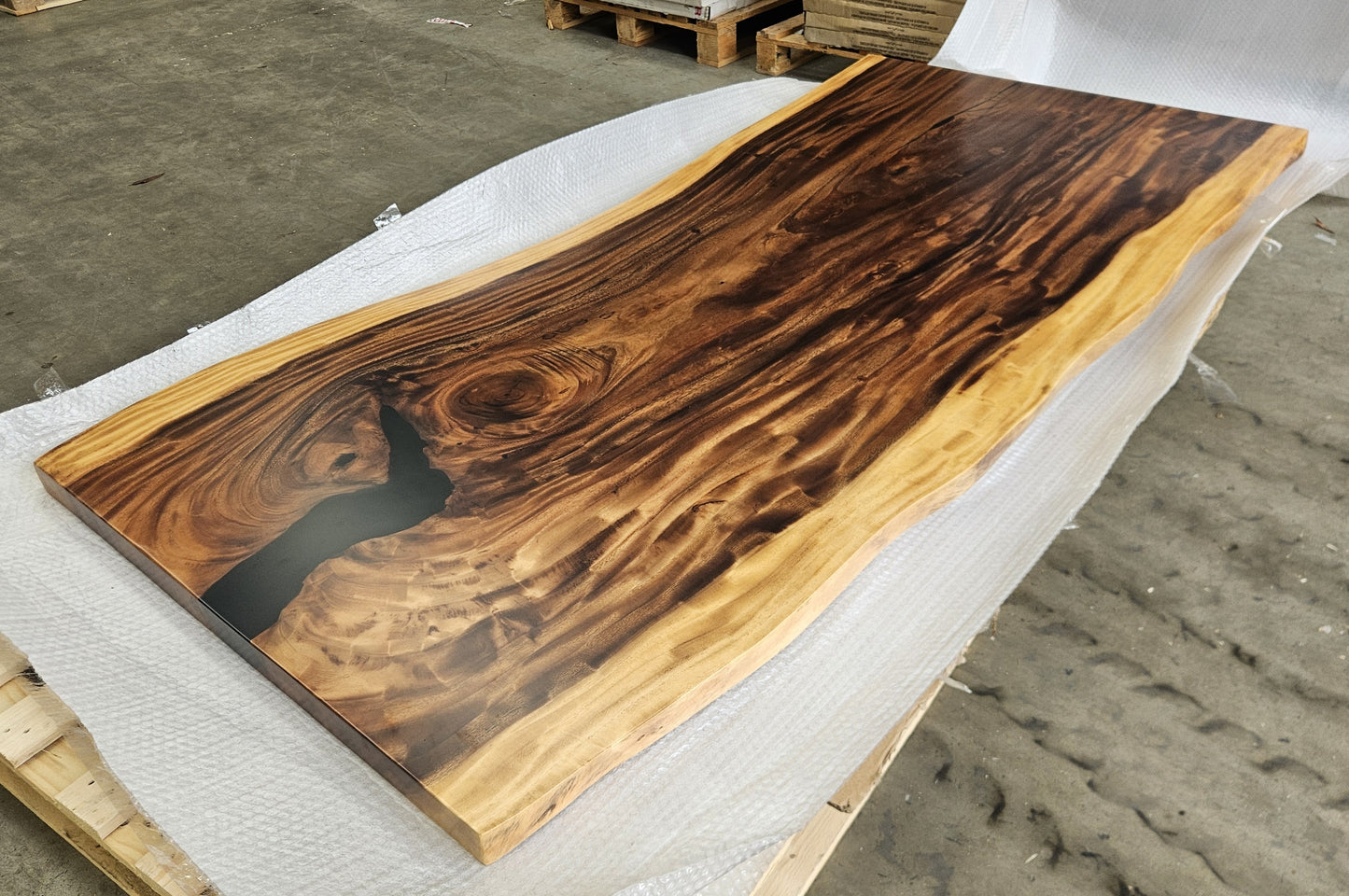 Table number 22 (200x93cm)