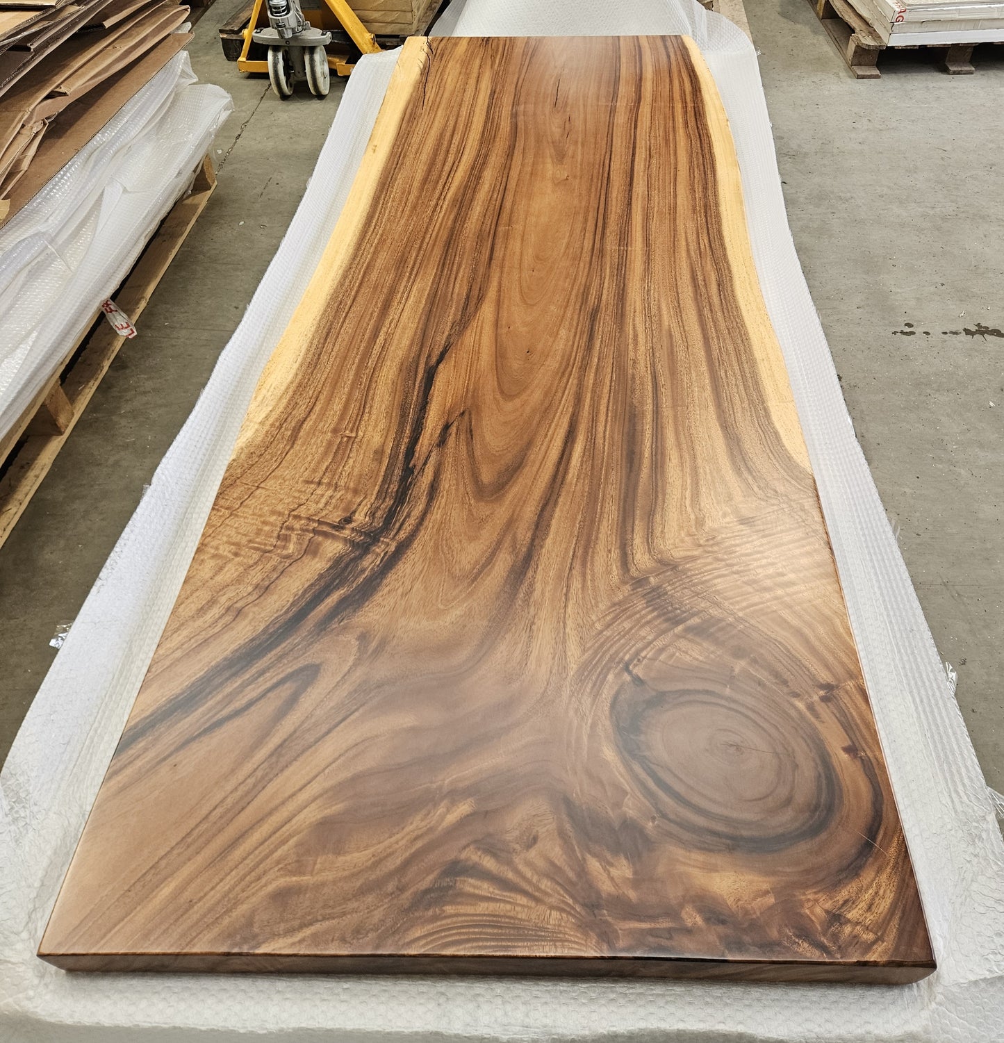 Table number 23 (257x94cm)