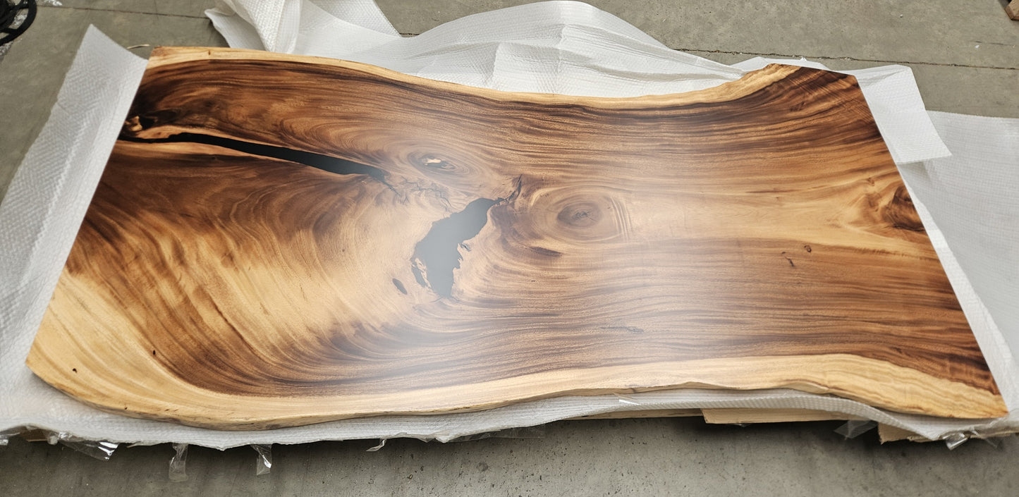 Table number 24 (222x112cm)