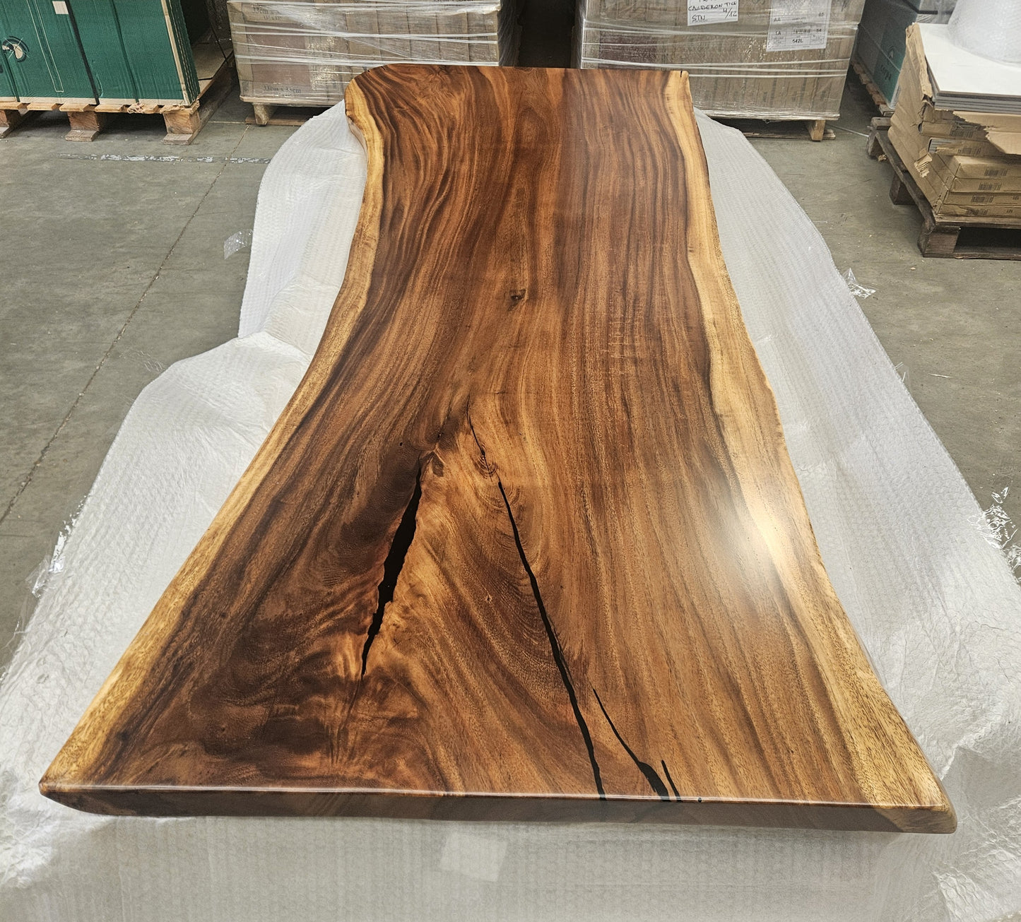 Table number 28 (212x88cm)