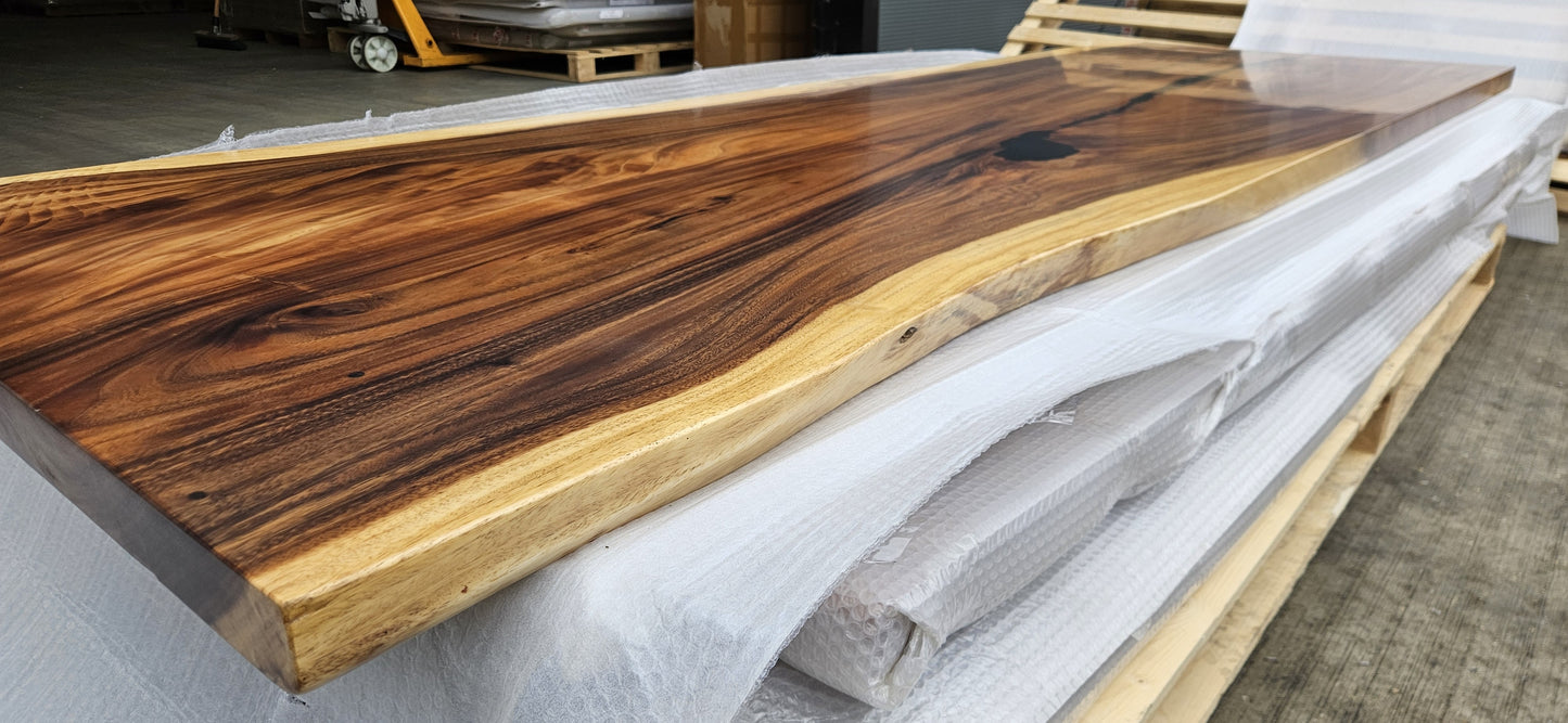 Table number 29 (298x96cm)