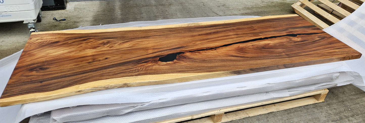 Table number 29 (298x96cm)