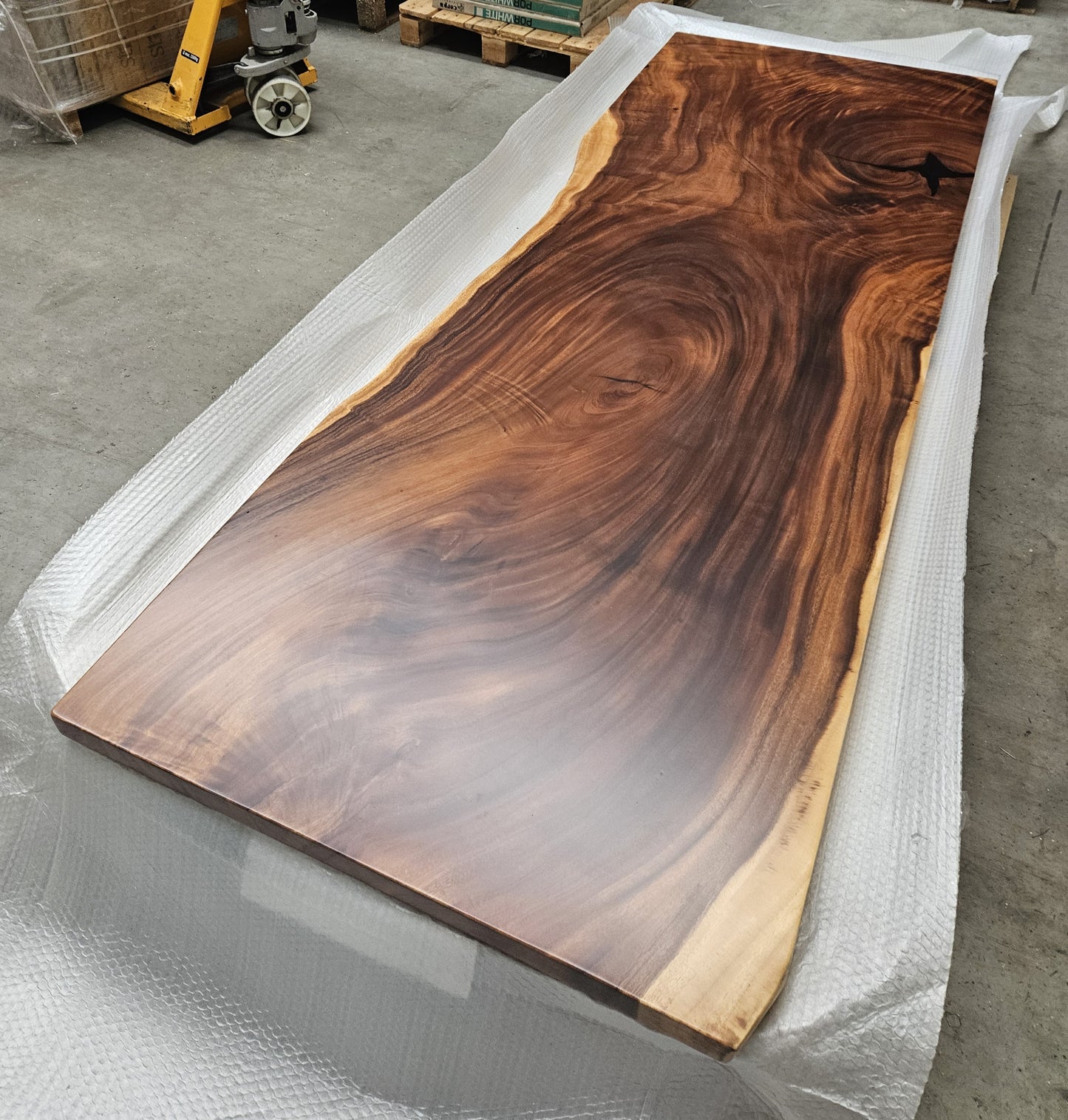 Table number 2 (252x88cm)