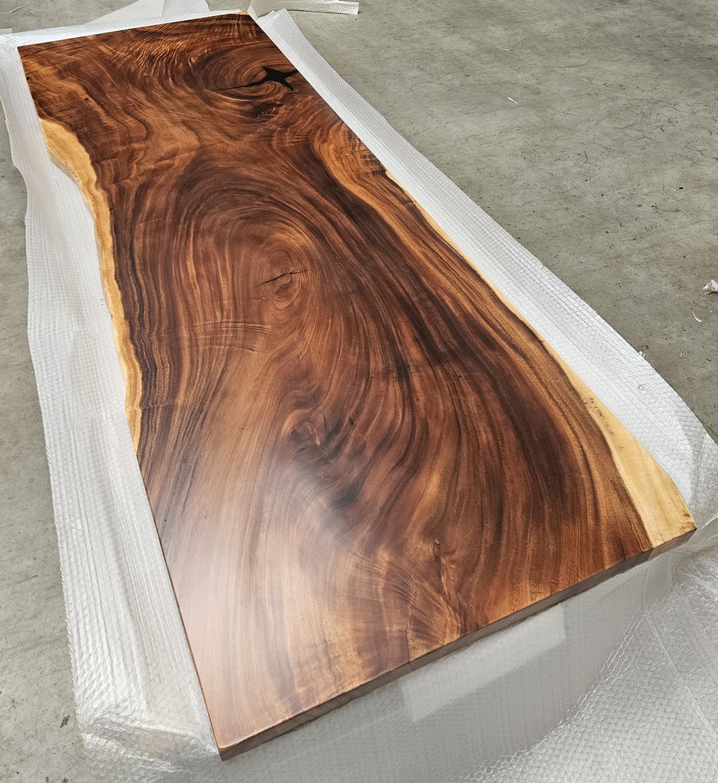 Table number 2 (252x88cm)