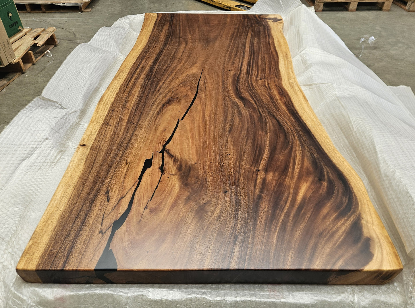Table number 31 (180x82cm)