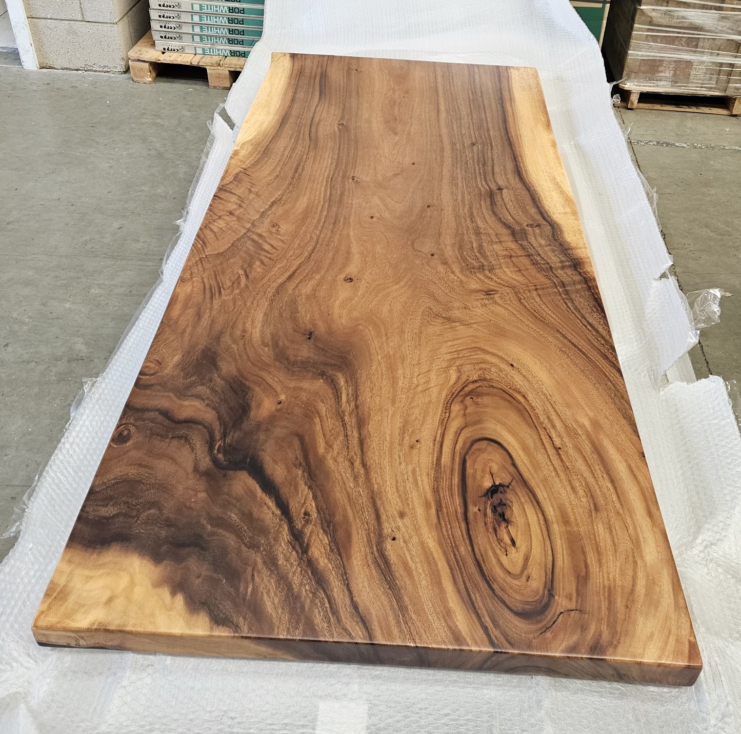 Table number 33 (188x86cm)