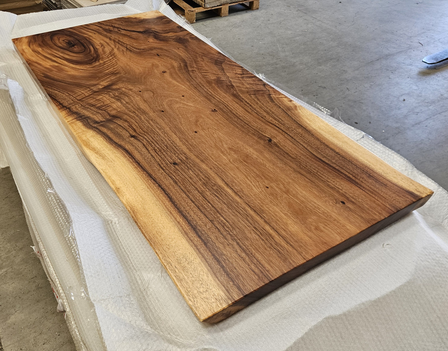 Table number 33 (188x86cm)