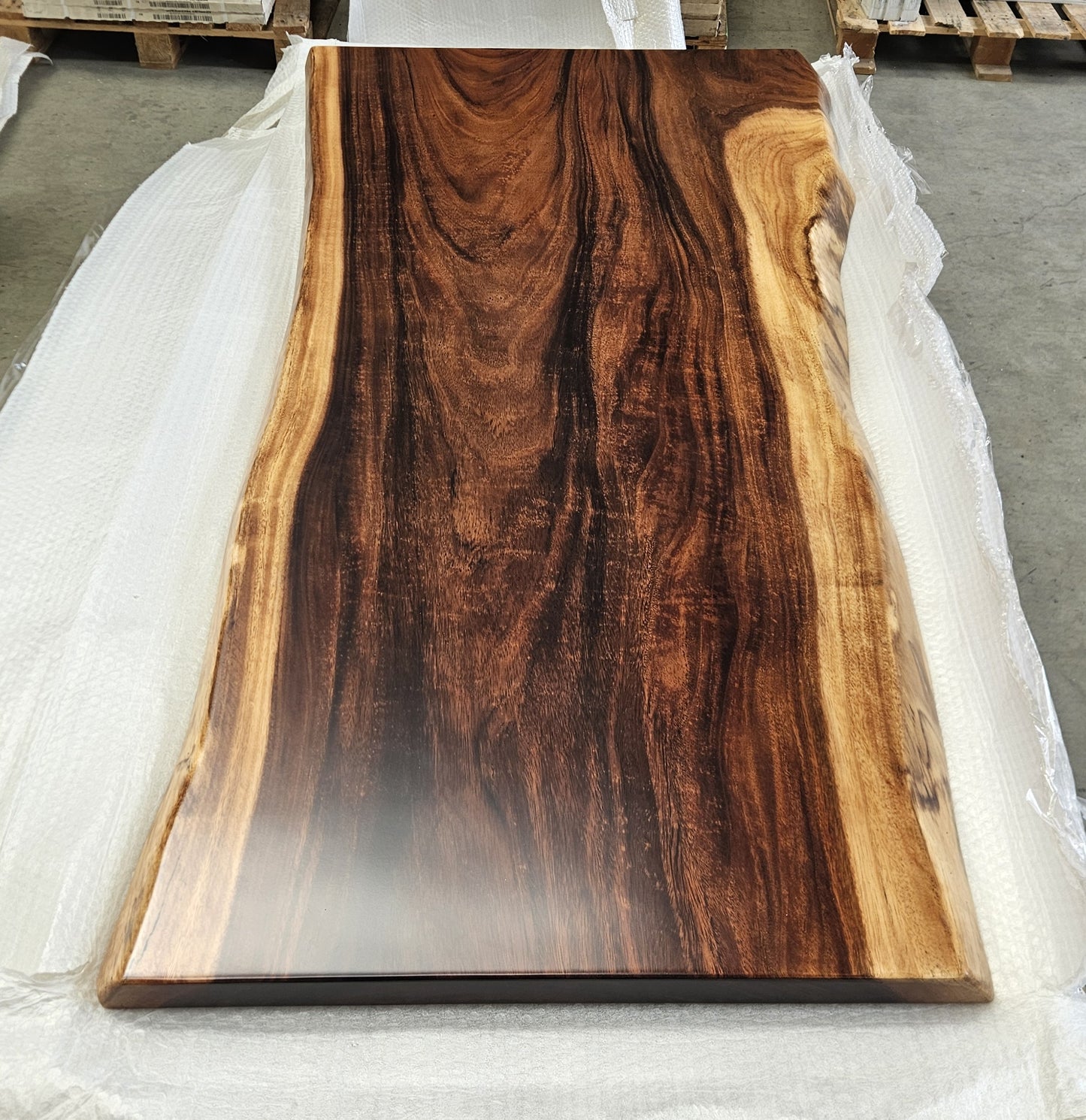 Table number 34 (173x83cm)