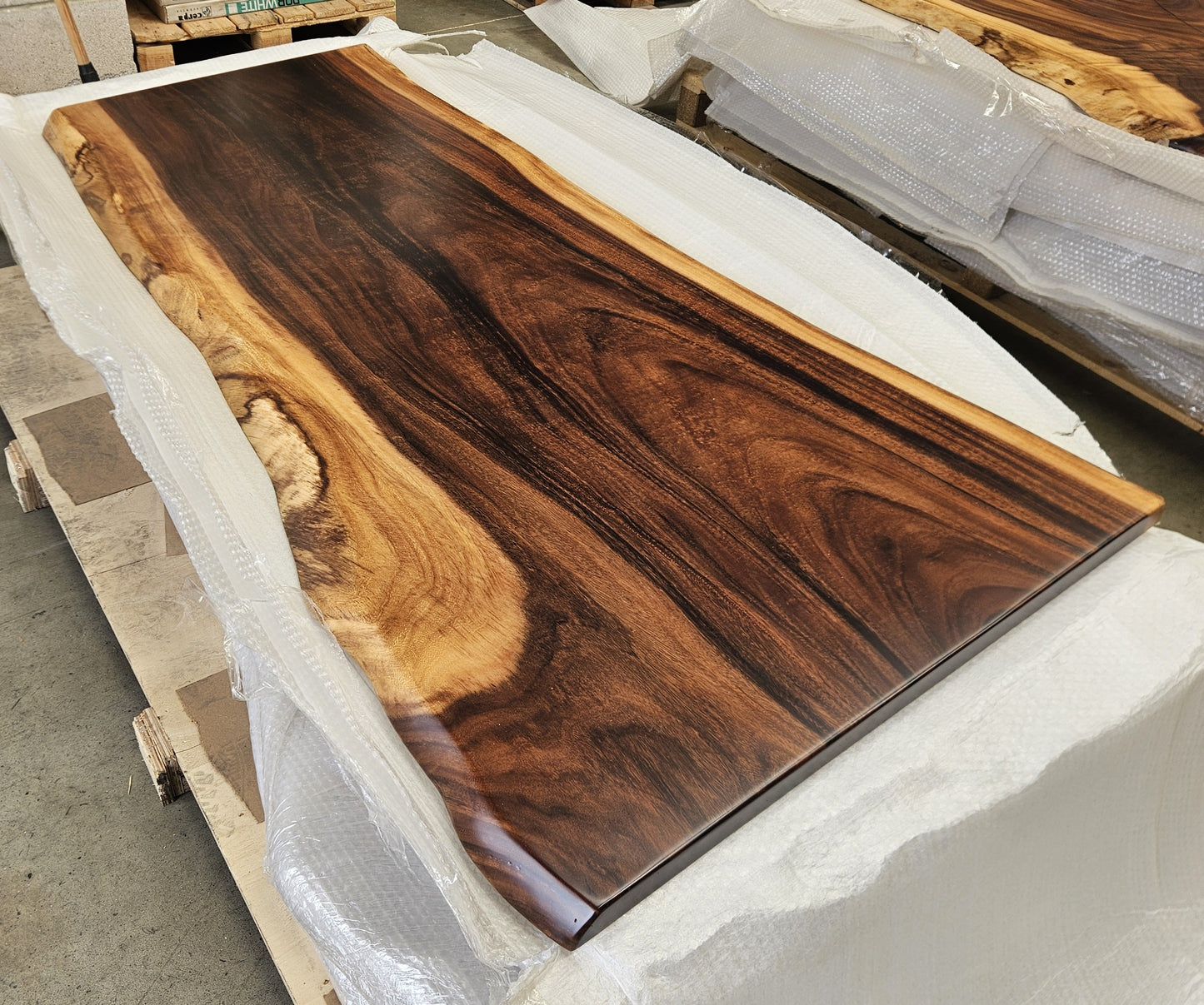 Table number 34 (173x83cm)