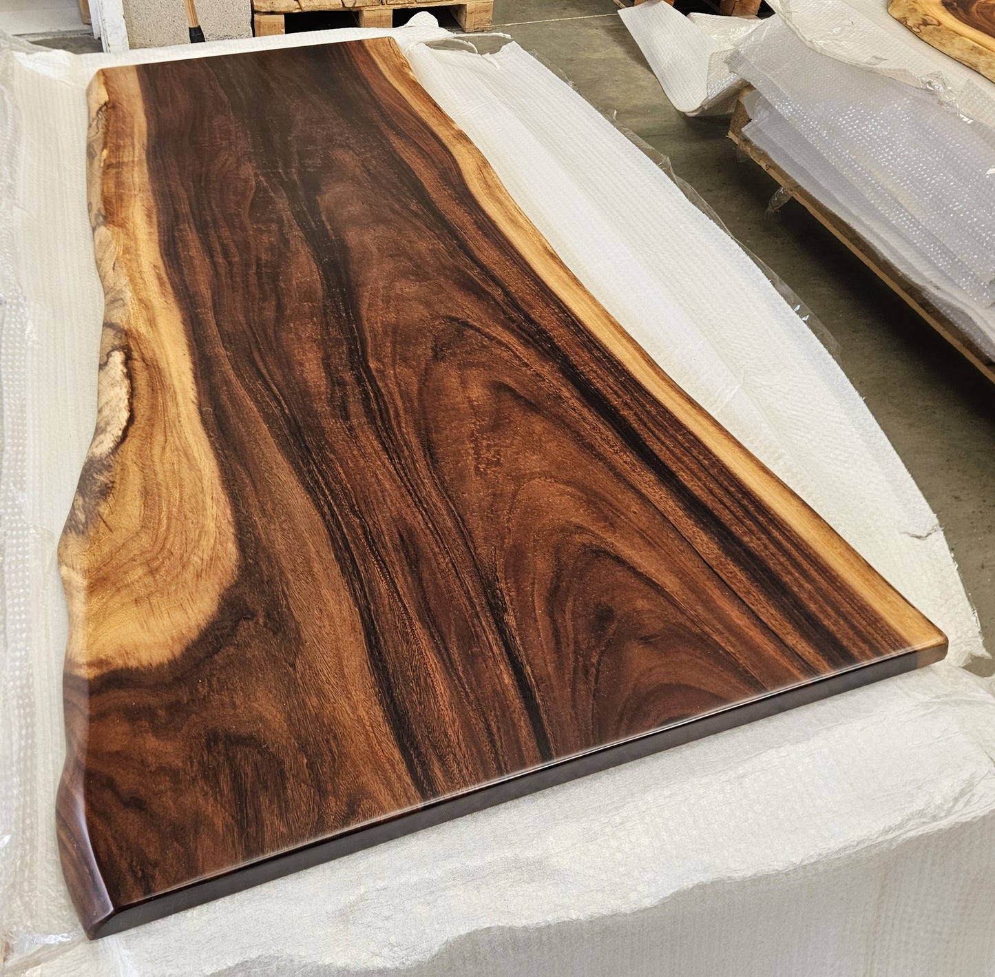 Table number 34 (173x83cm)