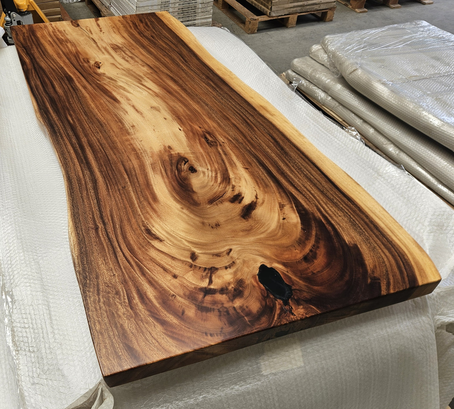 Table number 38 (188x80cm)