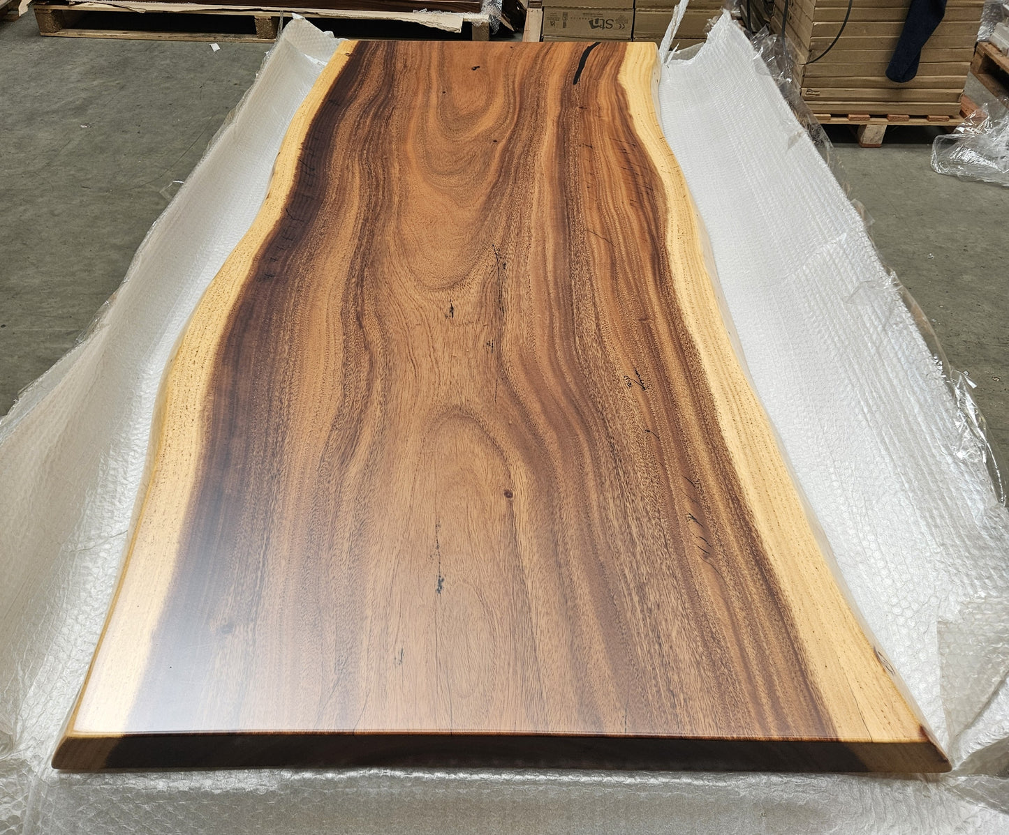 Table number 41 (180x82cm)