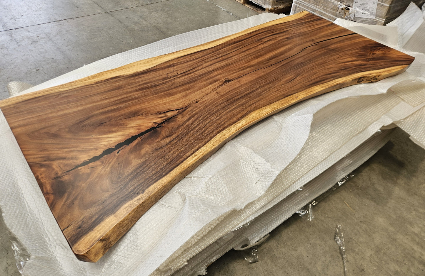 Table number 42 (208x86cm)