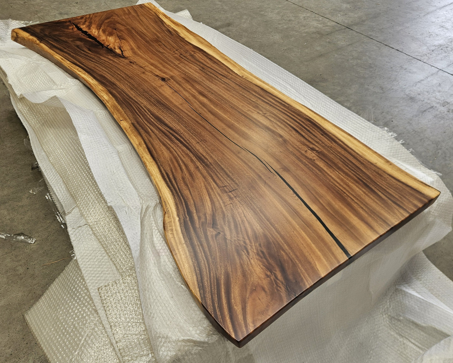 Table number 42 (208x86cm)