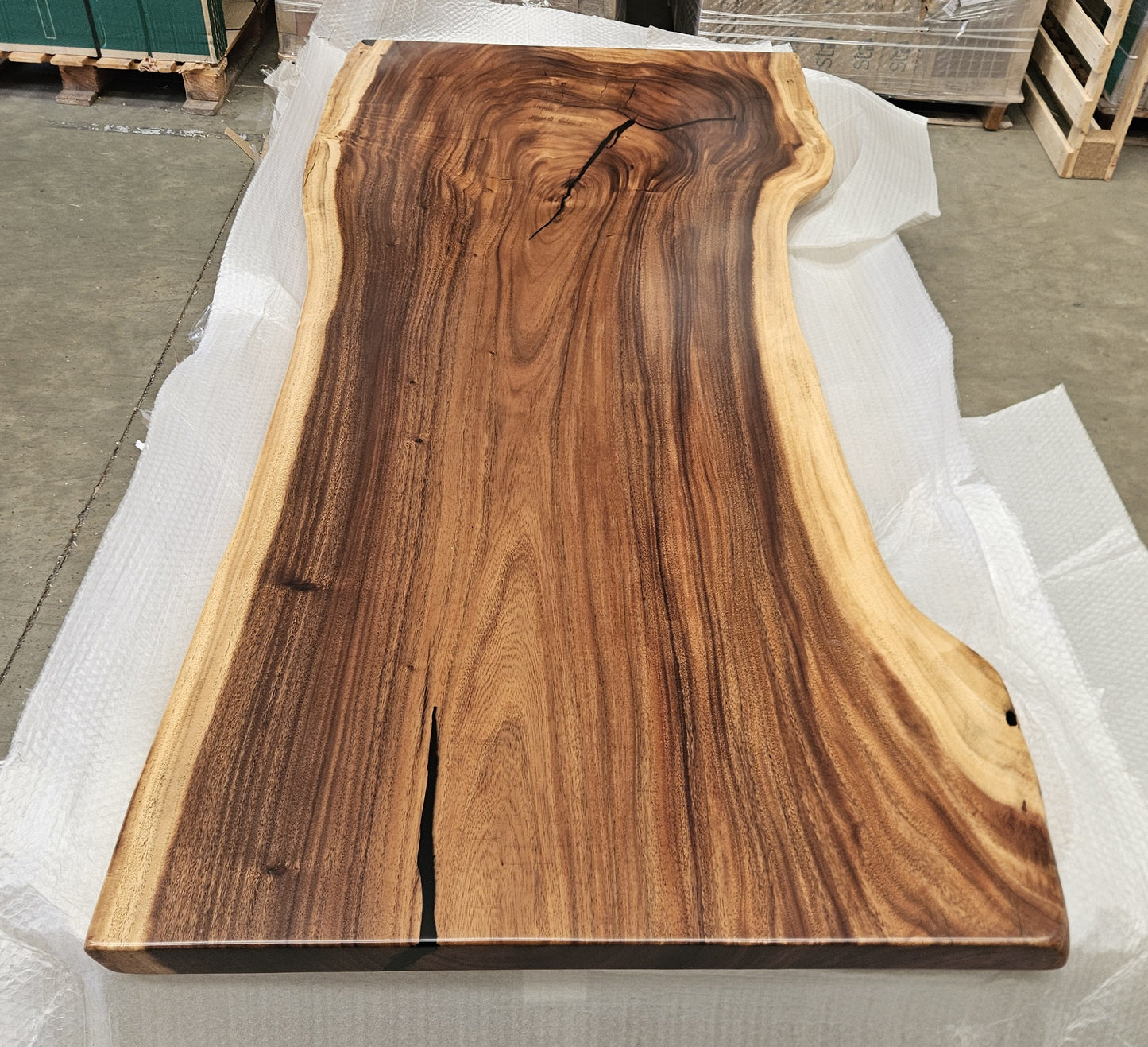 Table number 4 (217x95cm)