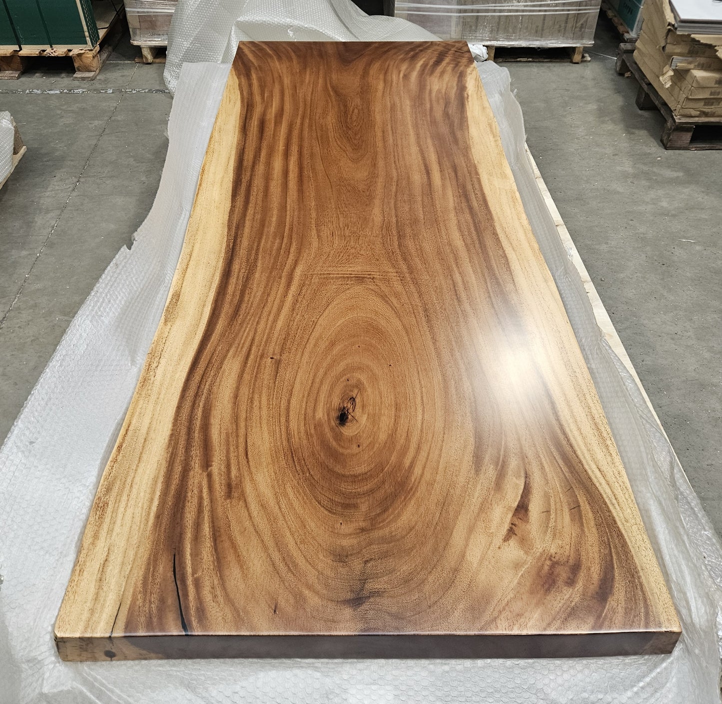 Table number 50 (215x85cm)