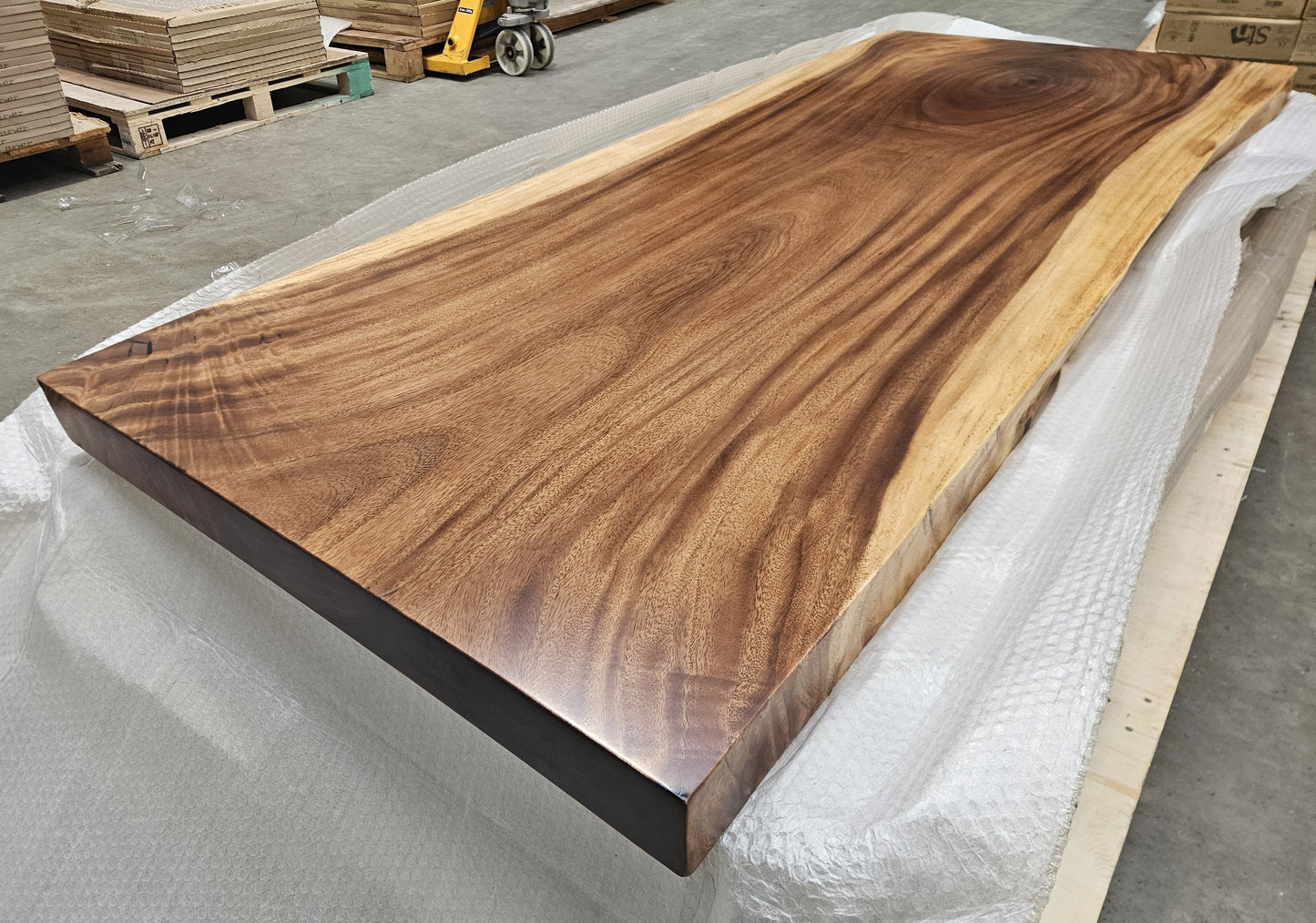 Table number 50 (215x85cm)